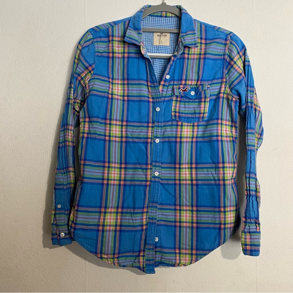 Hollister Blue Plaid Women's Button Down Shirt